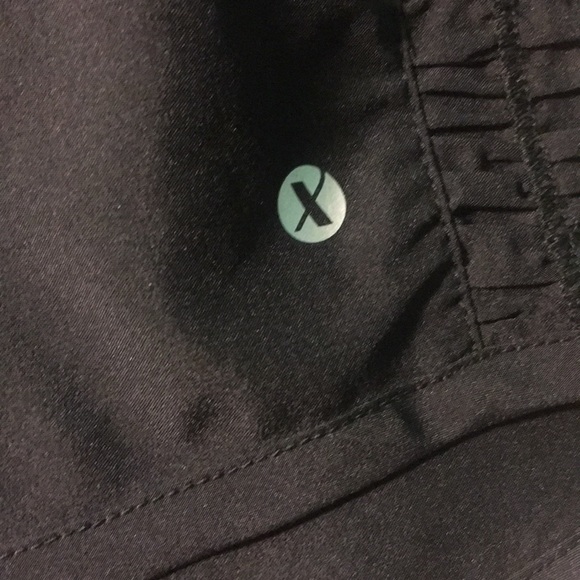 Shorts - Picture 2 of 4